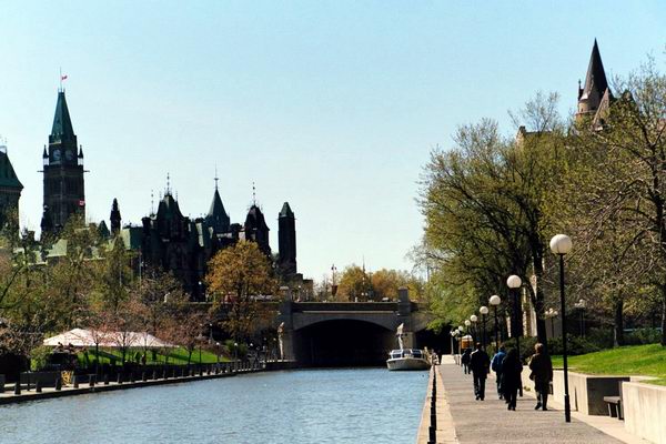 The Canal, looking North to the Parliament buildings